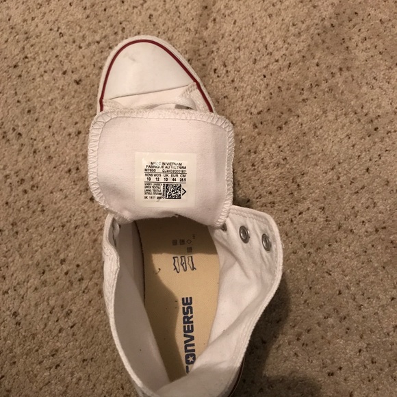 Classic white - Picture 2 of 2